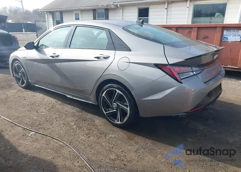 2022 Hyundai Elantra N Line z USA, uszkodzony, nr VIN KMHLR4AF5NU245224